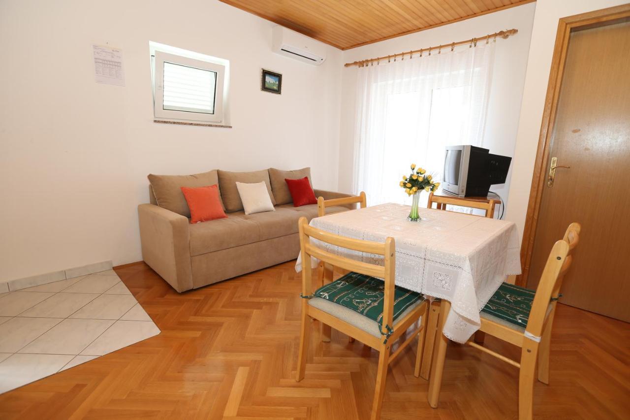 Apartments Nada Baška Exteriör bild